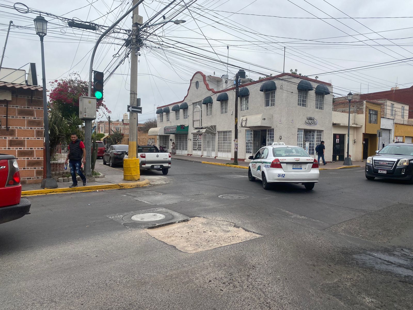Atiende JUMAPA colapso de drenaje en tramo de la calle Jiménez