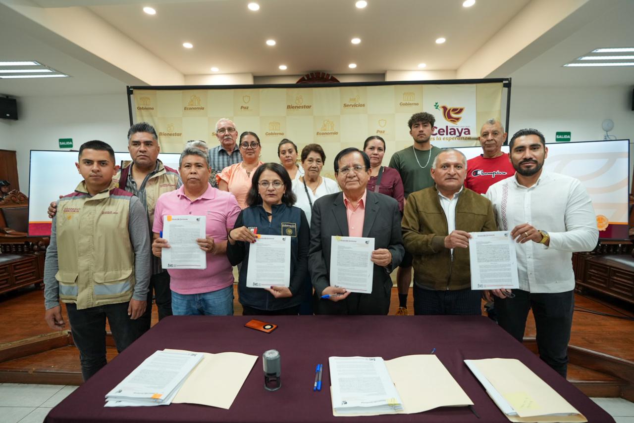 MUNICIPIO Y SEDATU FIRMAN CONVENIO PARA REALIZAR OBRAS EN COLONIAS Y COMUNIDADES