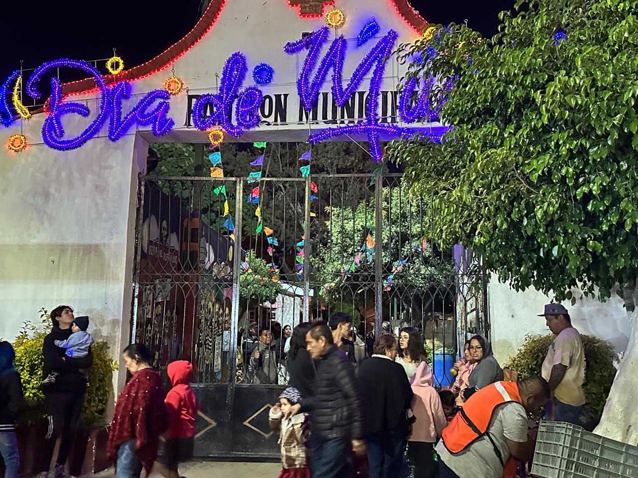 SALDO BLANCO EN DÍA DE MUERTOS